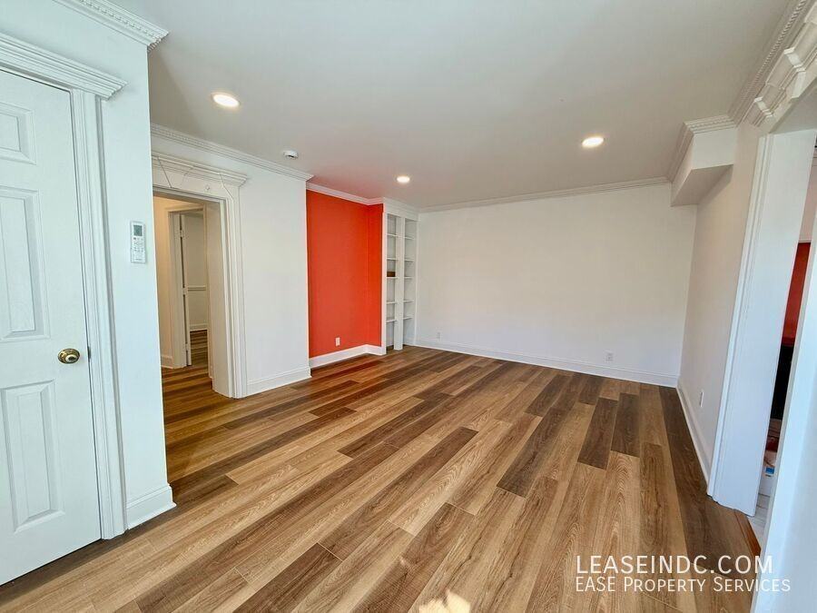 513 N St Nw - Photo 7 of 36