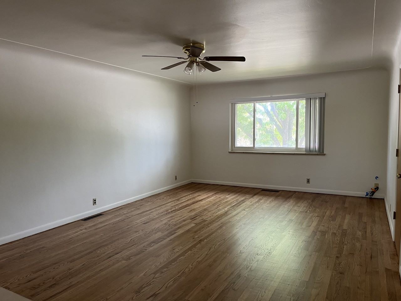 259 South 10th Avenue -1 - Photo 2 of 16