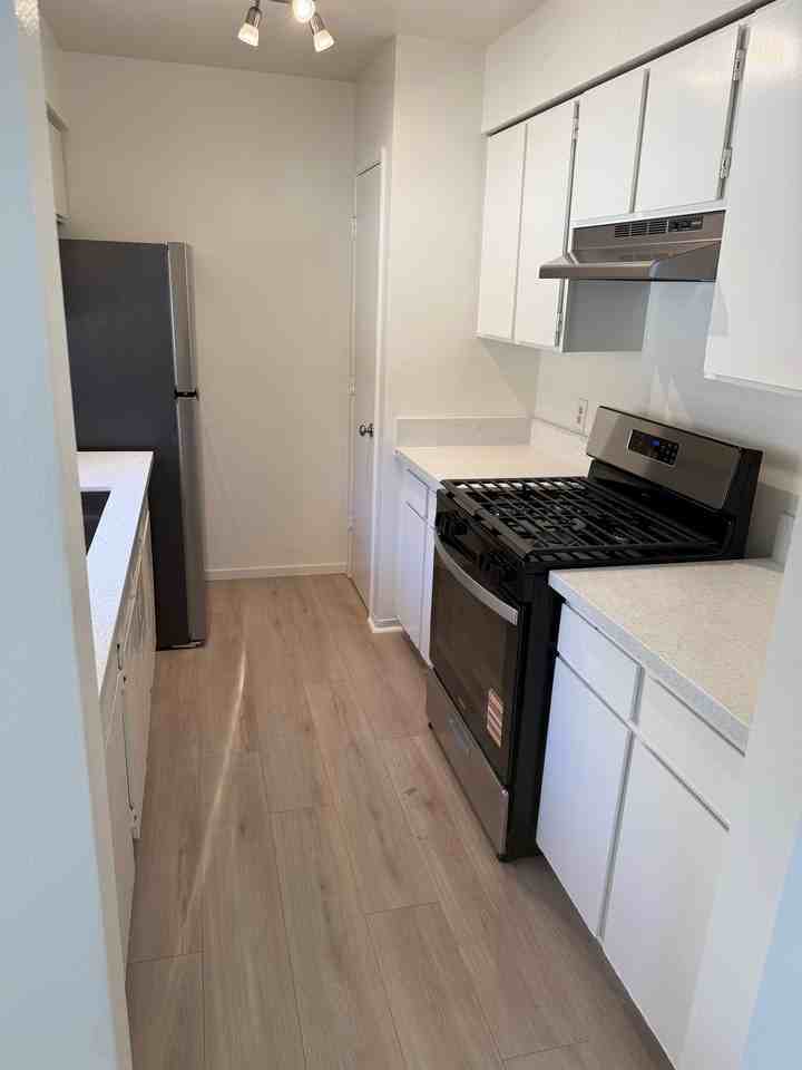 Aspen 240 - Photo 2 of 12