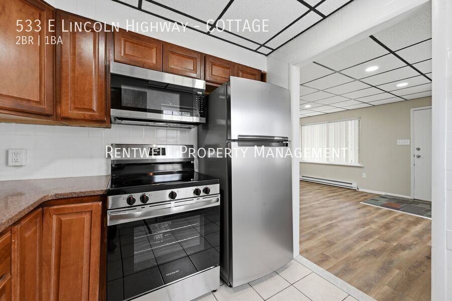533 E Lincoln Hwy - Photo 6 of 14