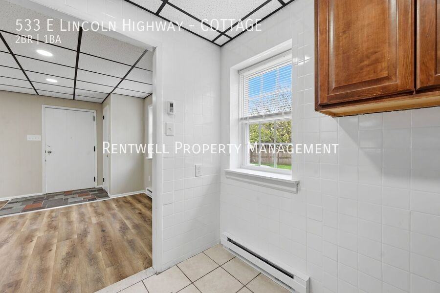 533 E Lincoln Hwy - Photo 7 of 14
