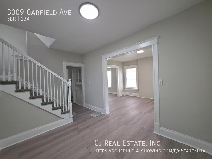 3009 Garfield Ave - Photo 2 of 11