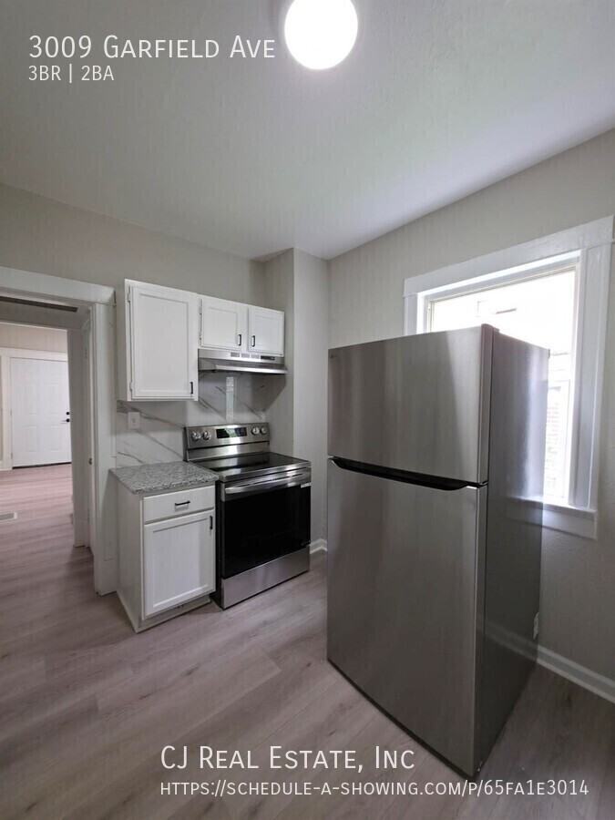 3009 Garfield Ave - Photo 6 of 11