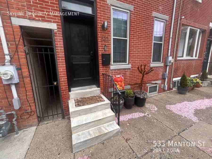 533 Manton St - Photo 2 of 22
