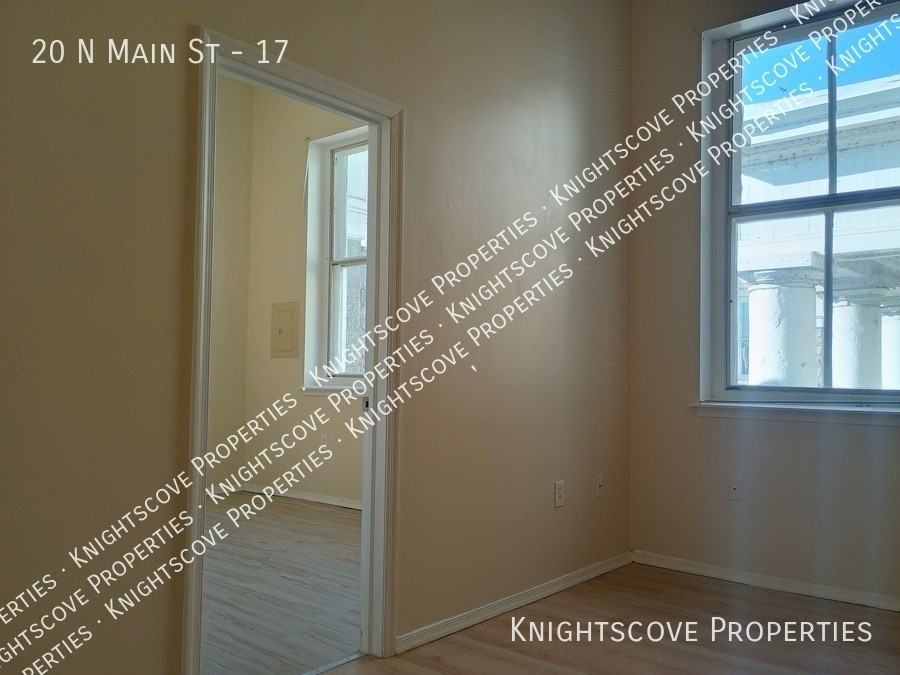 20 N Main St #17 - Photo 4 of 21