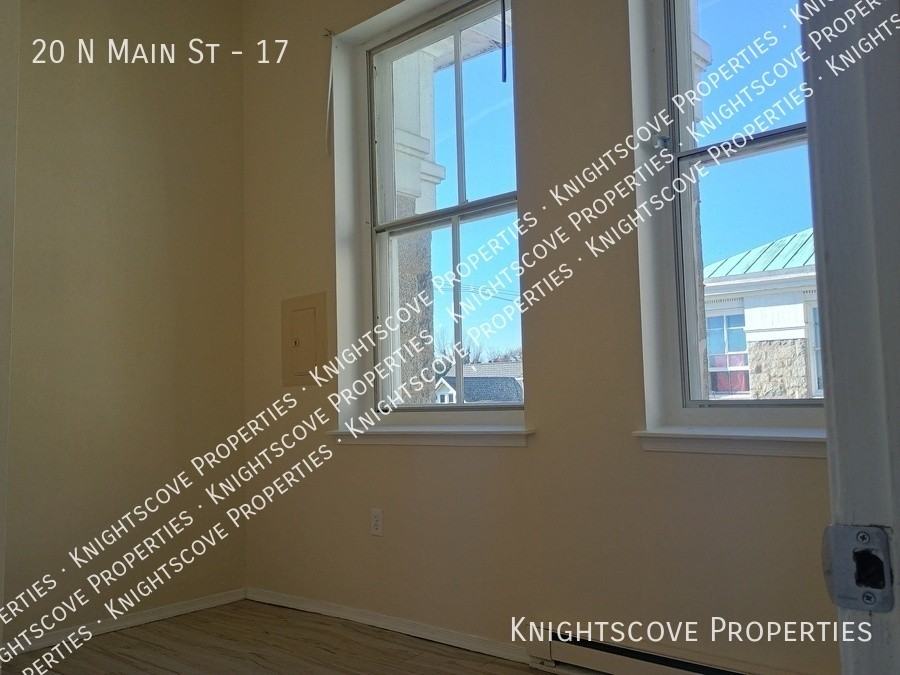 20 N Main St #17 - Photo 6 of 21