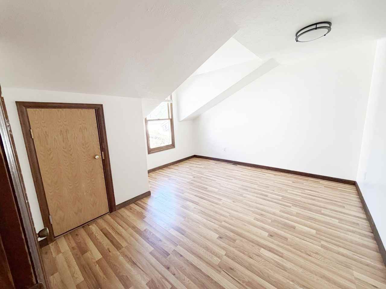 608 Pearl Street - Photo 4 of 7