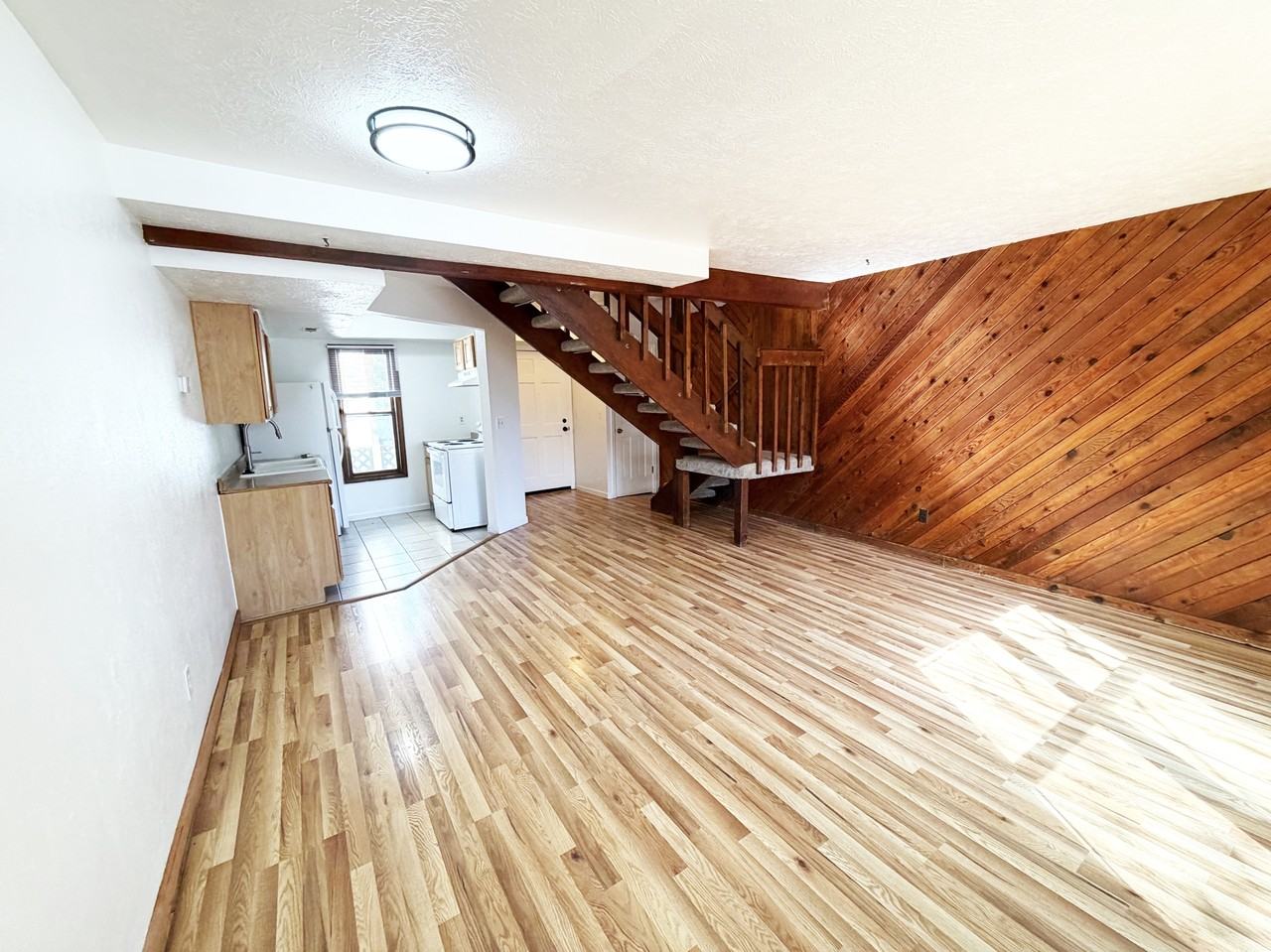 608 Pearl Street - Photo 5 of 7