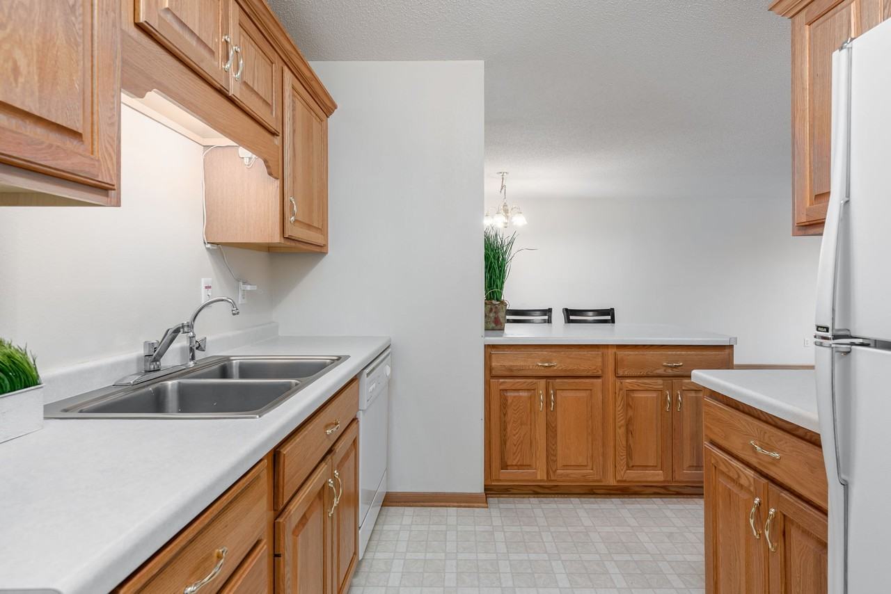 Trailside Townhomes - Photo 6 of 12