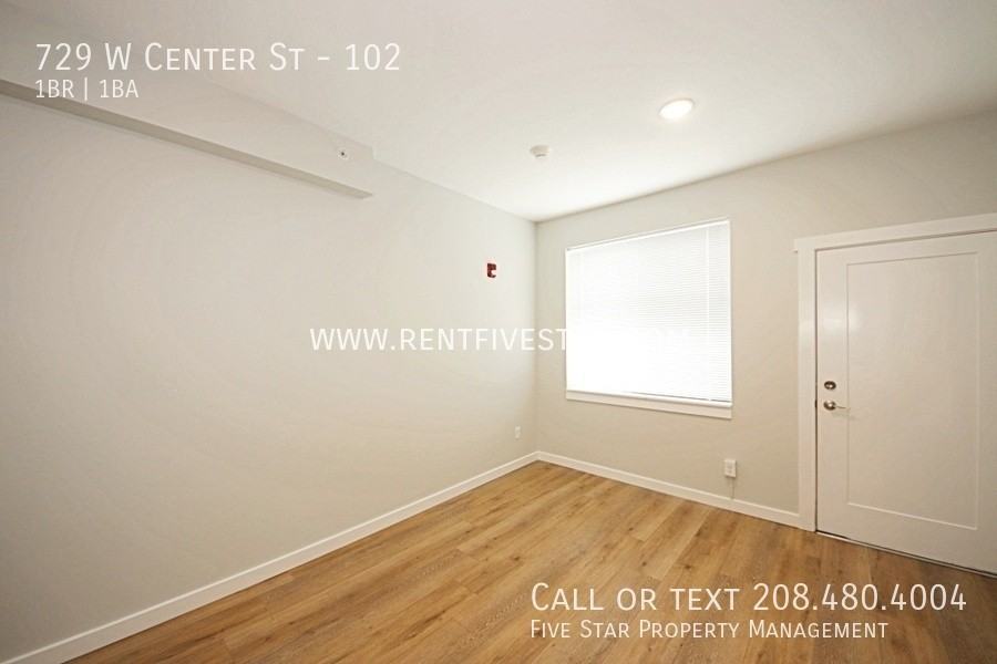 729 W Center St #102 - Photo 3 of 11