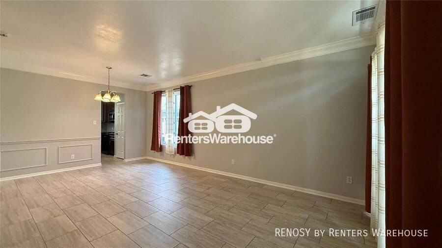7206 Bethany Bay Dr - Photo 3 of 27