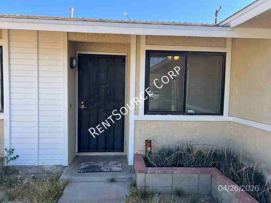 31181 Balsa Ave - Photo 3 of 27