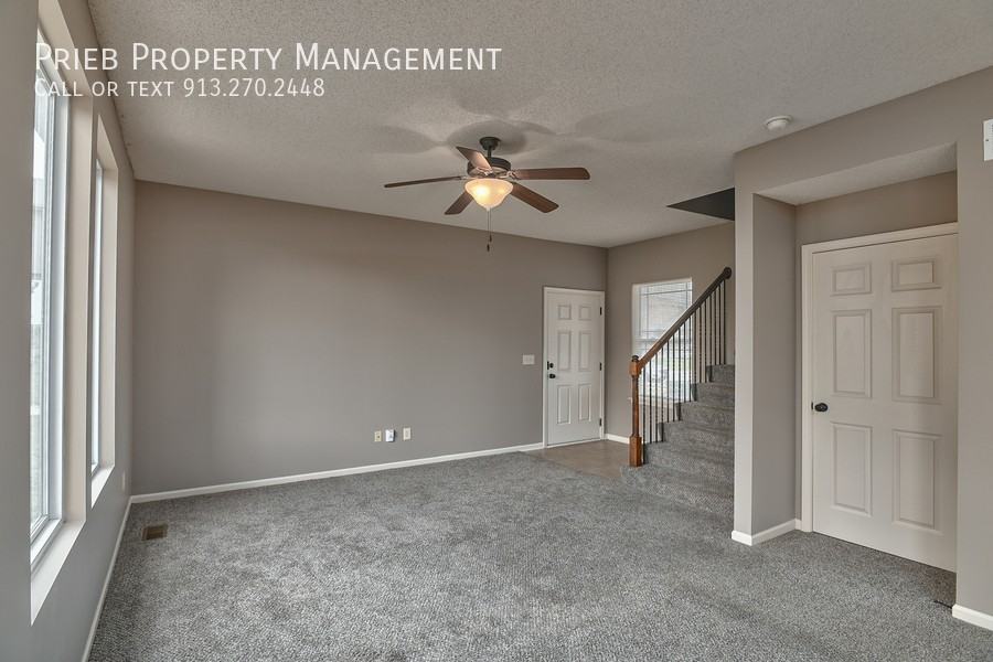 714 N Findley St - Photo 5 of 23