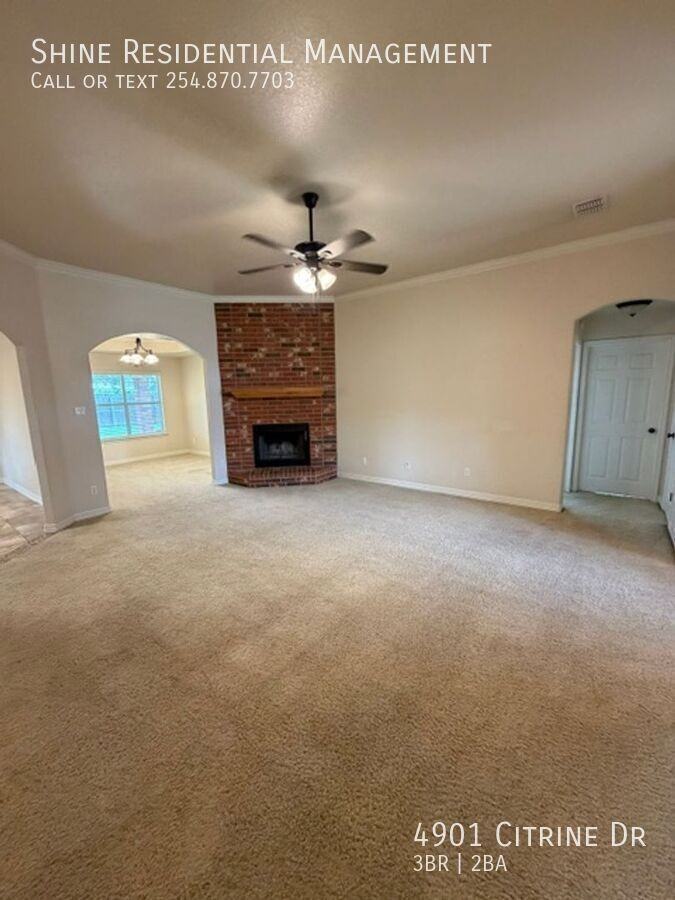 4901 Citrine Dr - Photo 5 of 38
