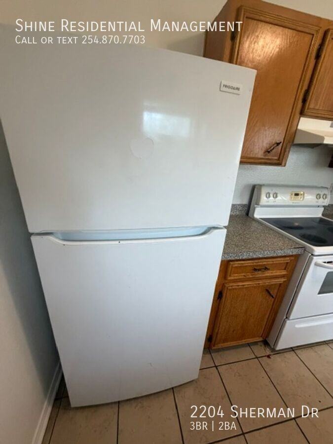 2204 Sherman Dr - Photo 5 of 22