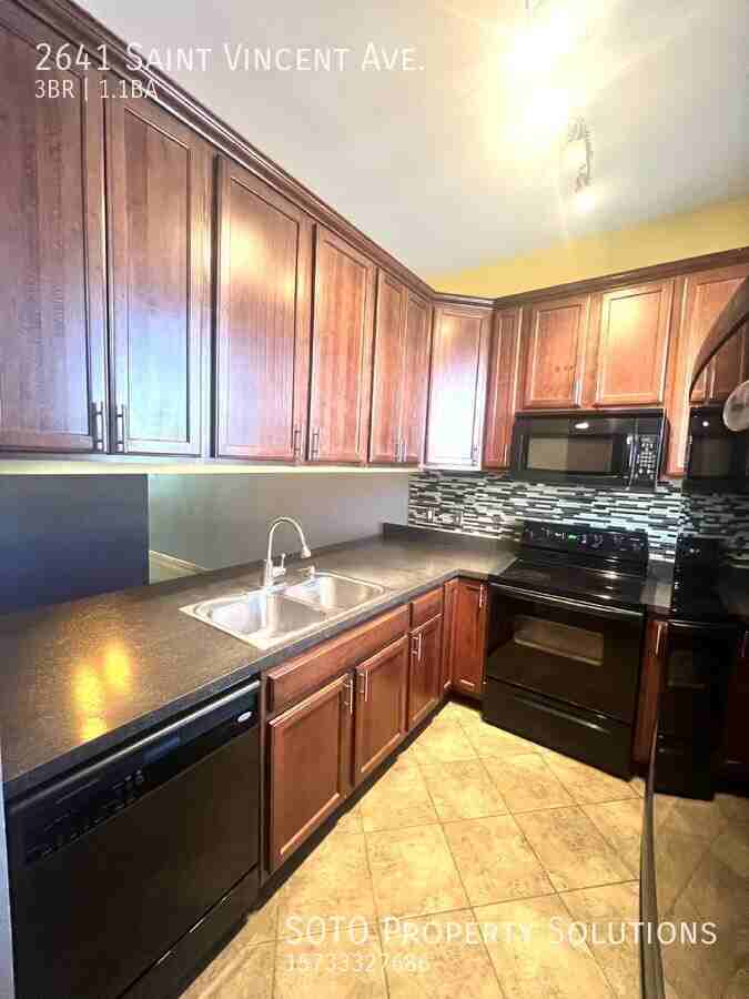 2641 Saint Vincent Ave - Photo 6 of 21