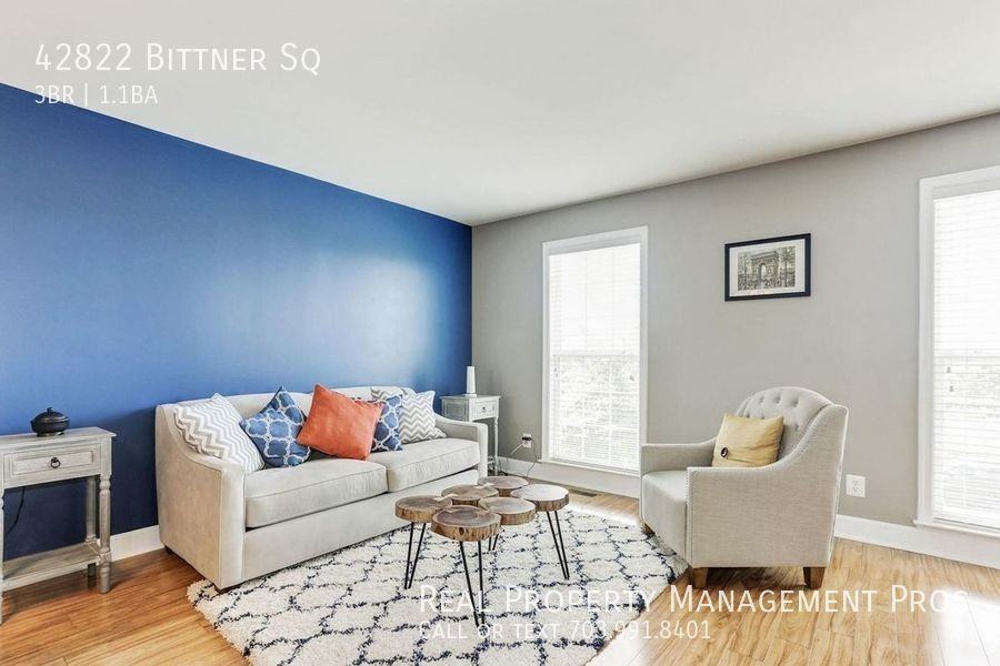 42822 Bittner Sq - Photo 4 of 27