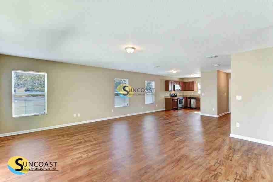 8001 Ridgehill View Rd - Photo 5 of 21