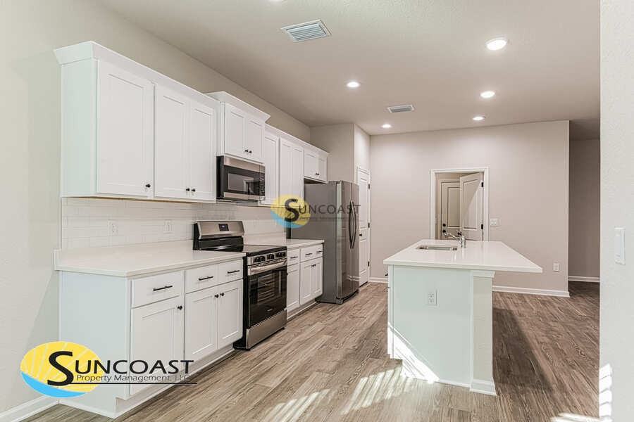 11108 N Morrell Dr - Photo 4 of 16