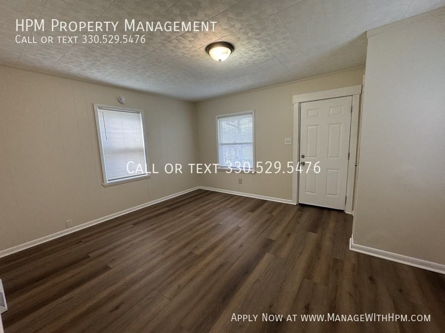 1380 Garfield Ave Sw - Photo 4 of 16