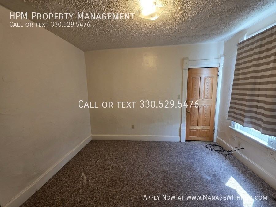 497 Sumner St - Photo 7 of 13