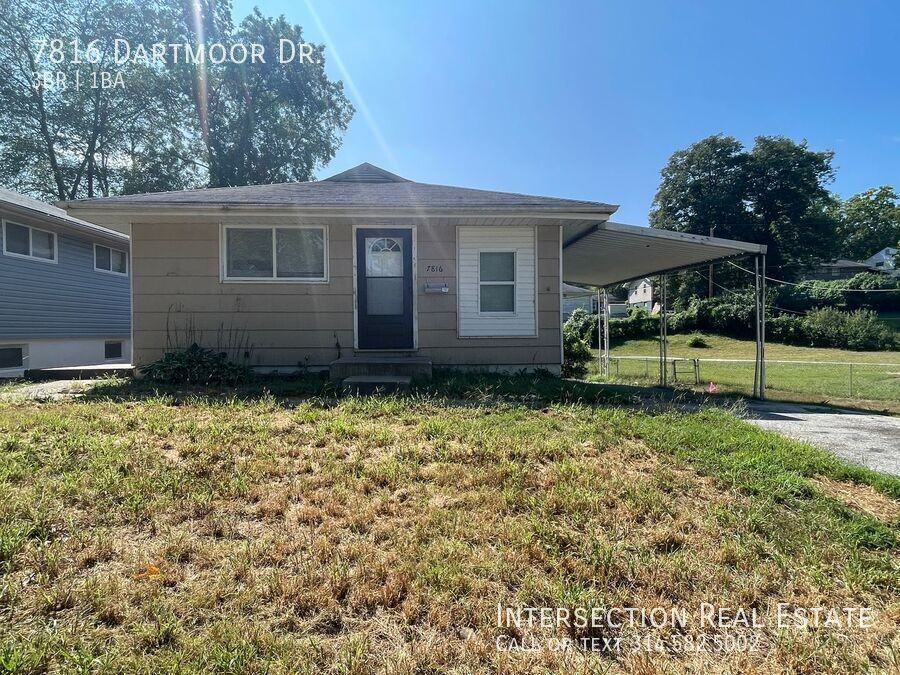 7816 Dartmoor Dr - Photo 3 of 21