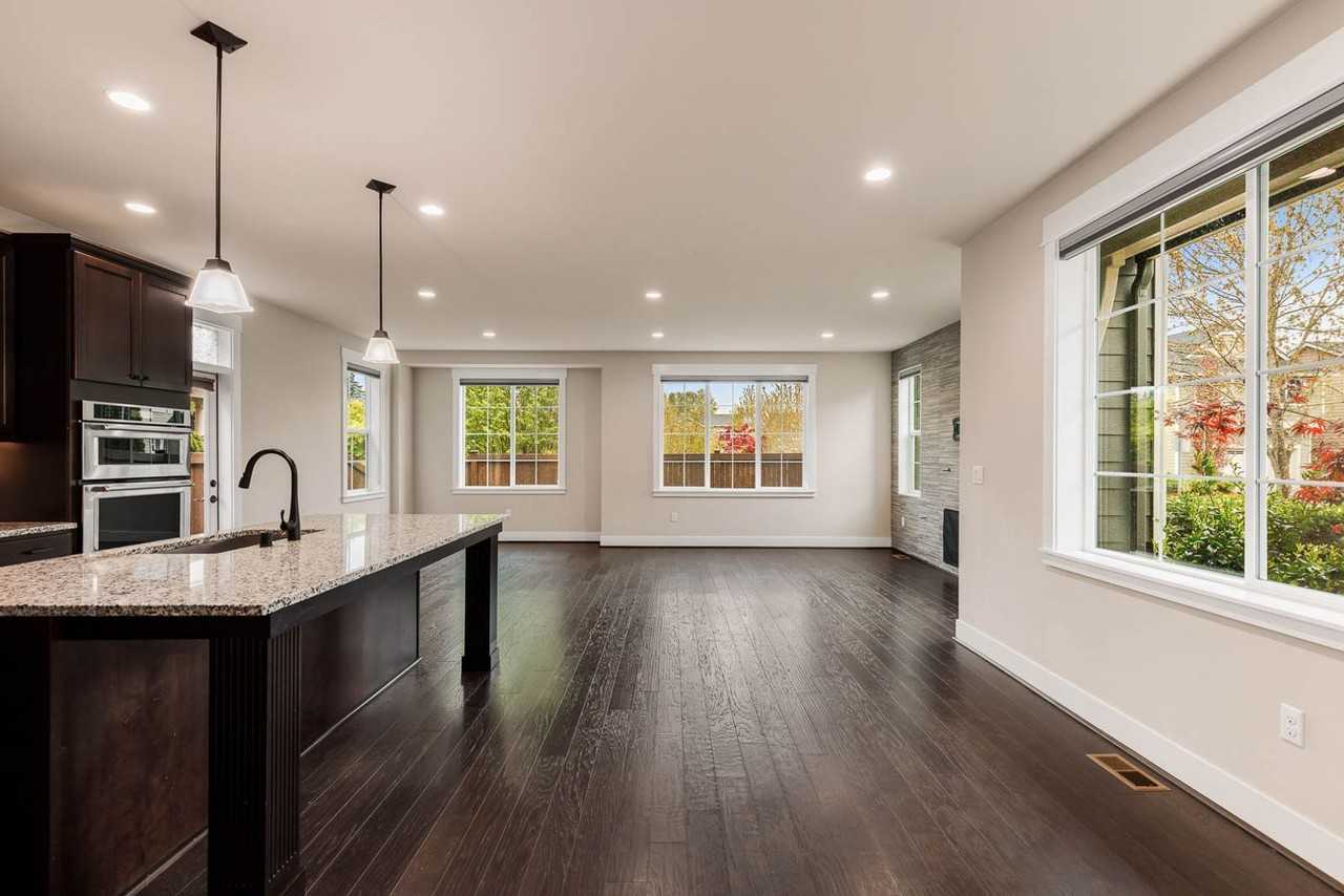 18612 44th Dr Se - Photo 5 of 27