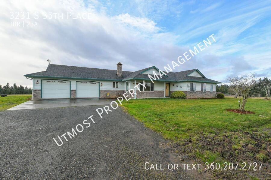 3231 S 35th Pl - Photo 3 of 15