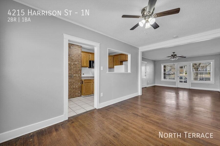 4215 Harrison St #1N - Photo 5 of 21