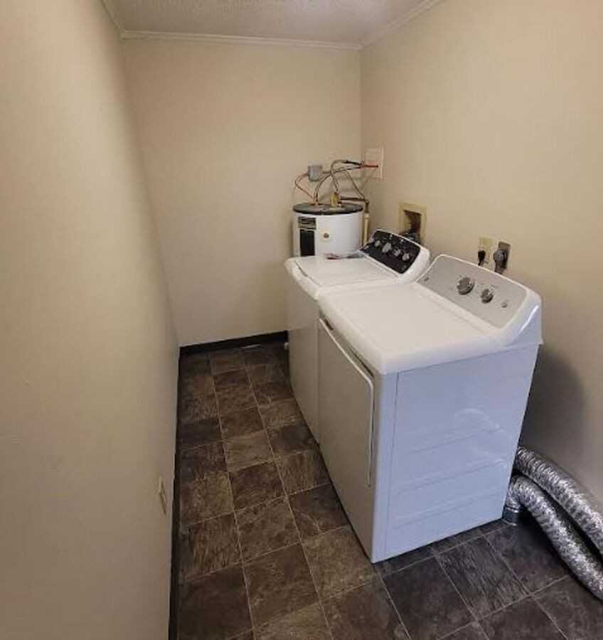 771 Cedargate Ct #771 - Photo 4 of 10
