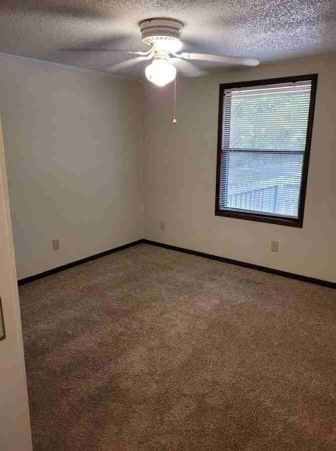 223 Cedargate Ct #223 - Photo 2 of 5