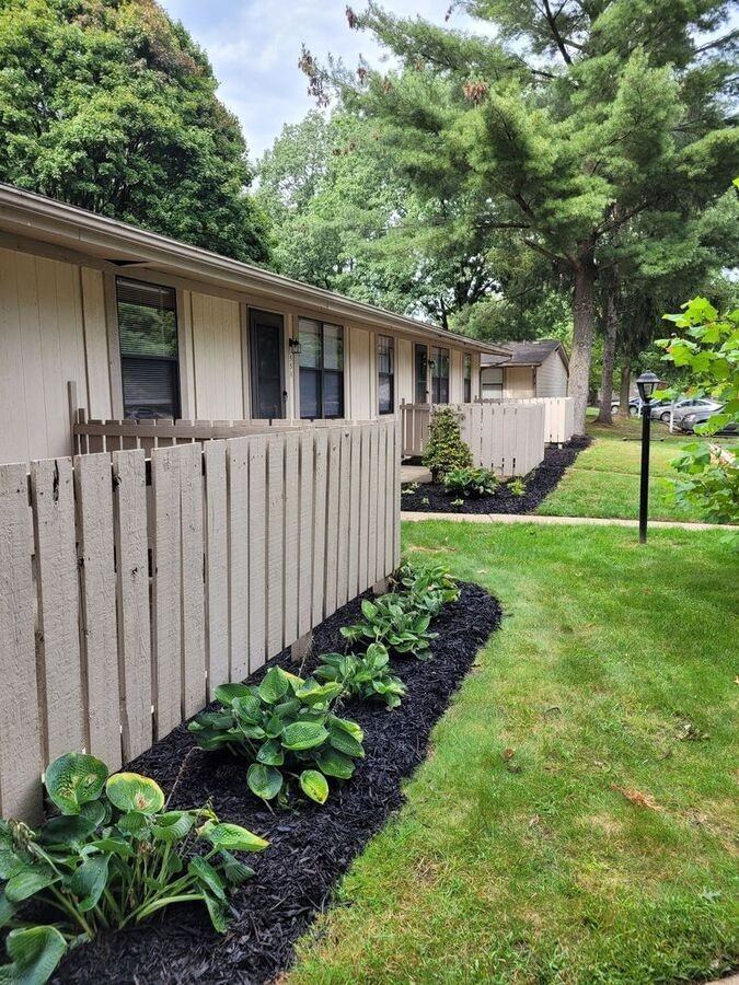 223 Cedargate Ct #223 - Photo 4 of 5