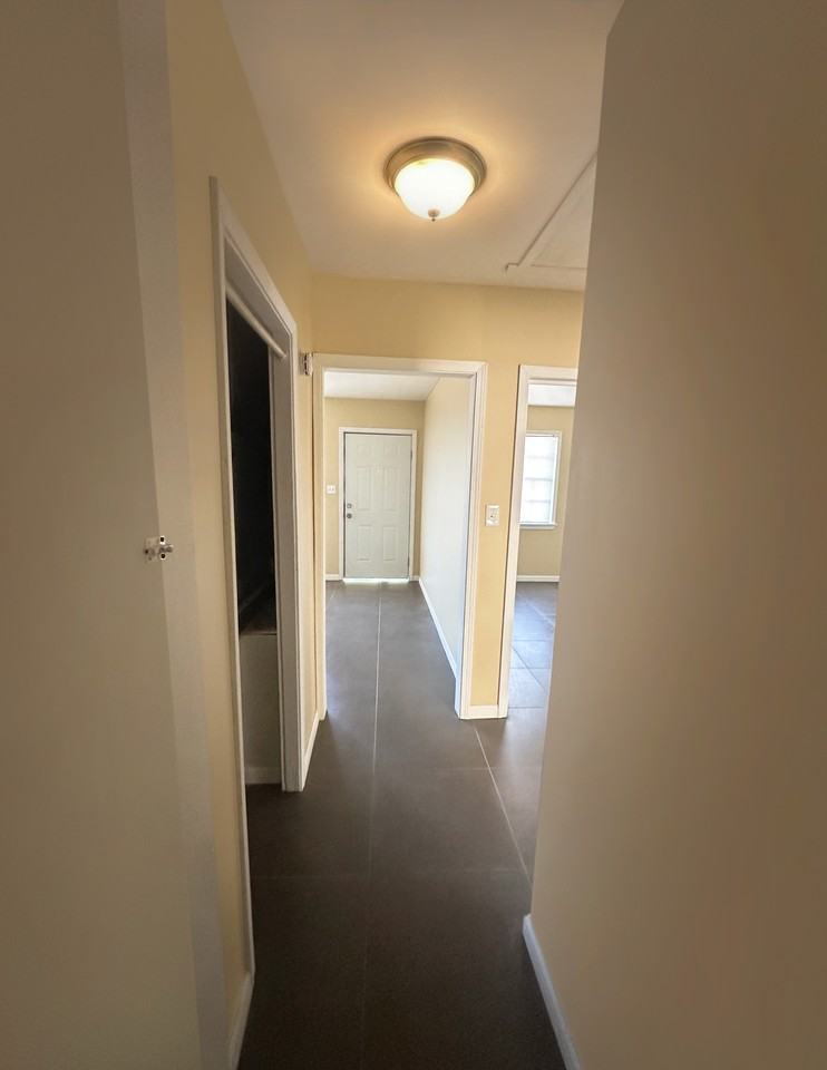 Morningview Apartment LLC - Photo 5 of 14