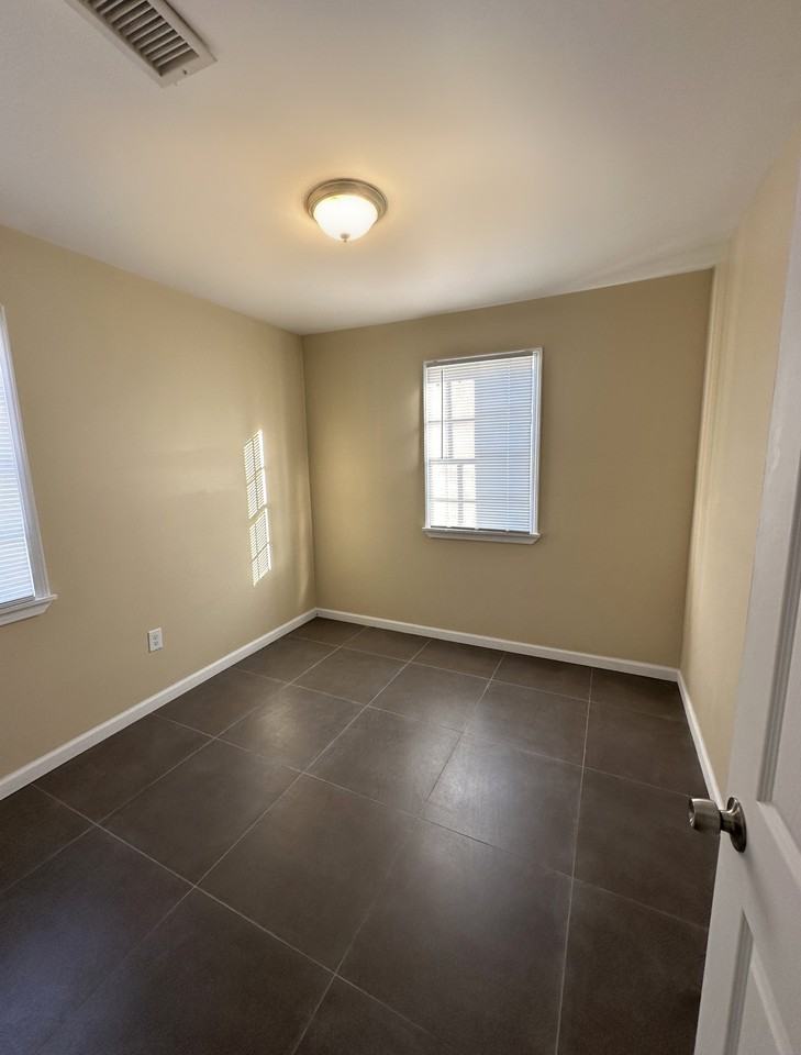 Morningview Apartment LLC - Photo 6 of 14