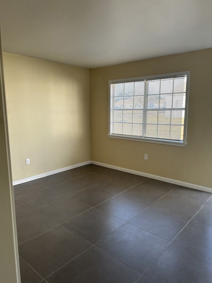 Morningview Apartment LLC - Photo 7 of 14
