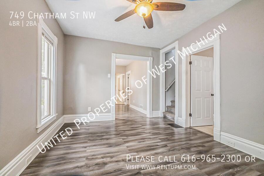 749 Chatham St Nw - Photo 6 of 19