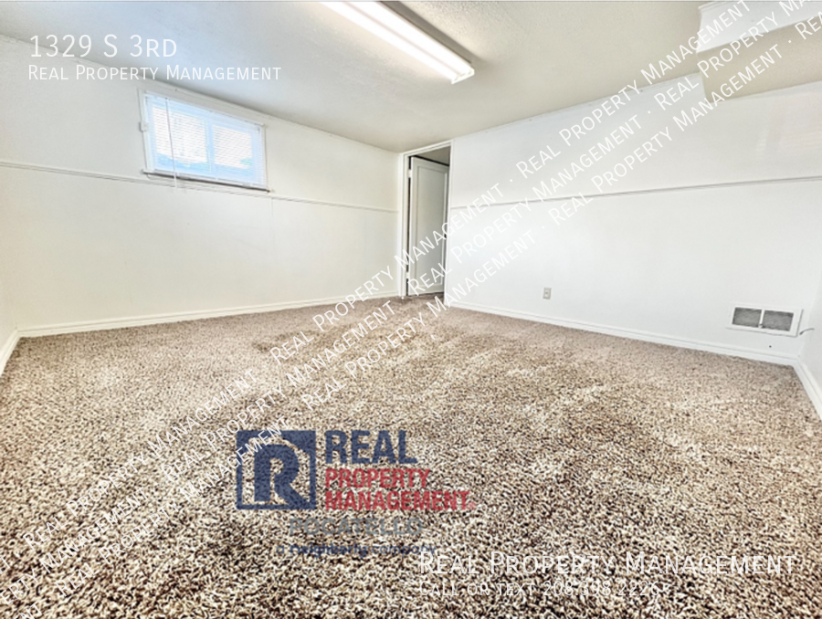 1329 S 3rd Ave - Photo 7 of 13