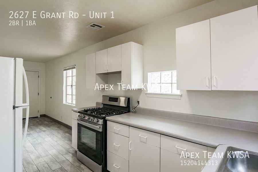 2627 E Grant Rd #1 - Photo 6 of 28