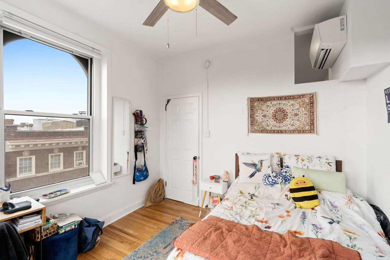 1001 Pine St - Photo 5 of 15