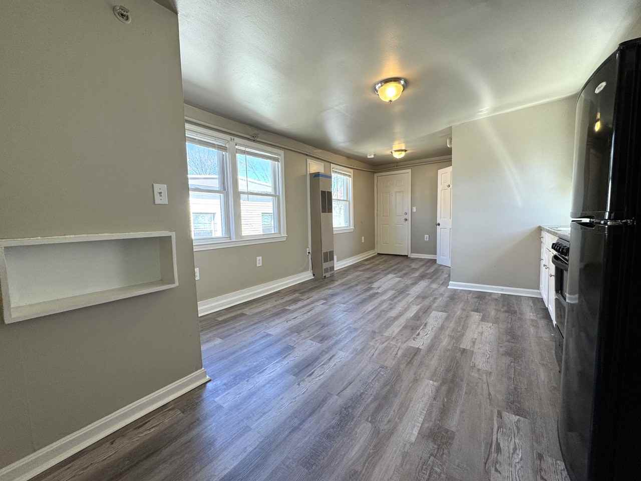 52 Myrtle Street - Photo 3 of 10