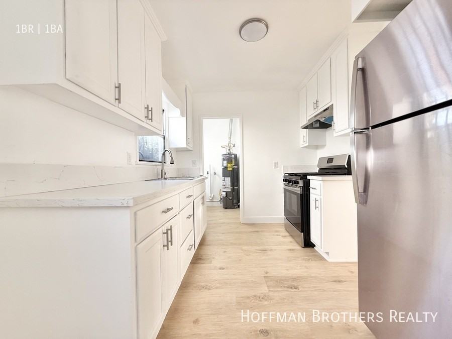 3018 9th Ave #3024 - Photo 2 of 7