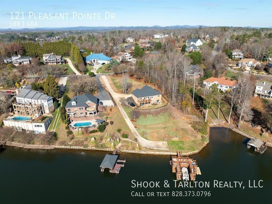 121 Pleasant Point Dr - Photo 5 of 50