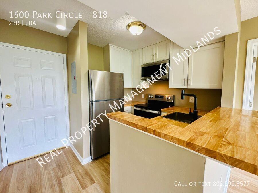 1600 Park Cir #818 - Photo 3 of 14