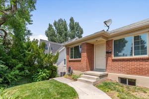 featured image of 1263 E Emerson Ave