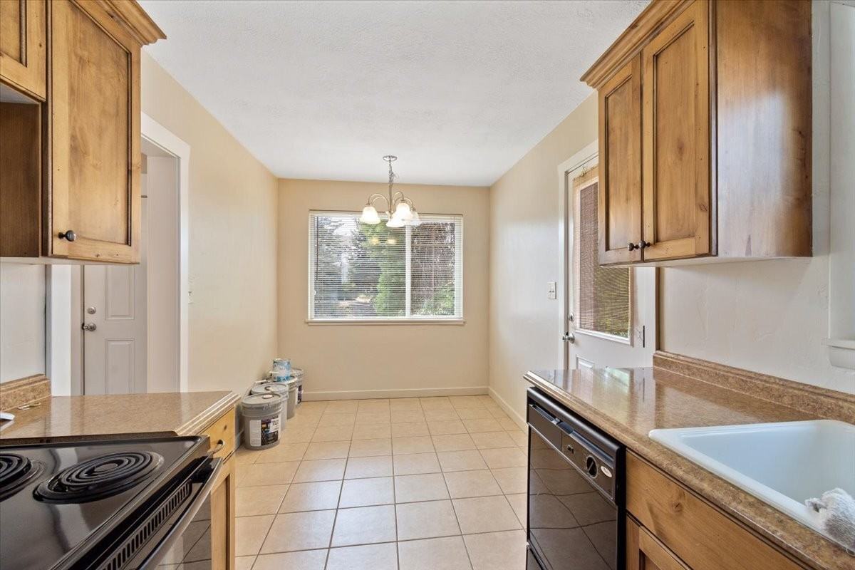 1263 East Emerson Avenue - Photo 4 of 39