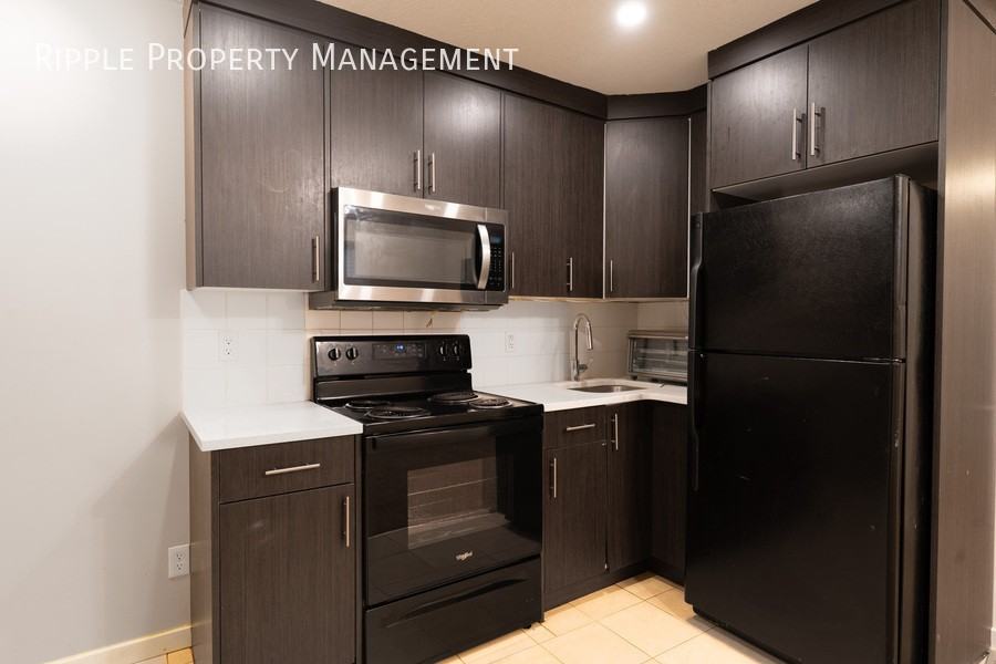199 Cornerbrook Gate Ne Lowr - Photo 5 of 18