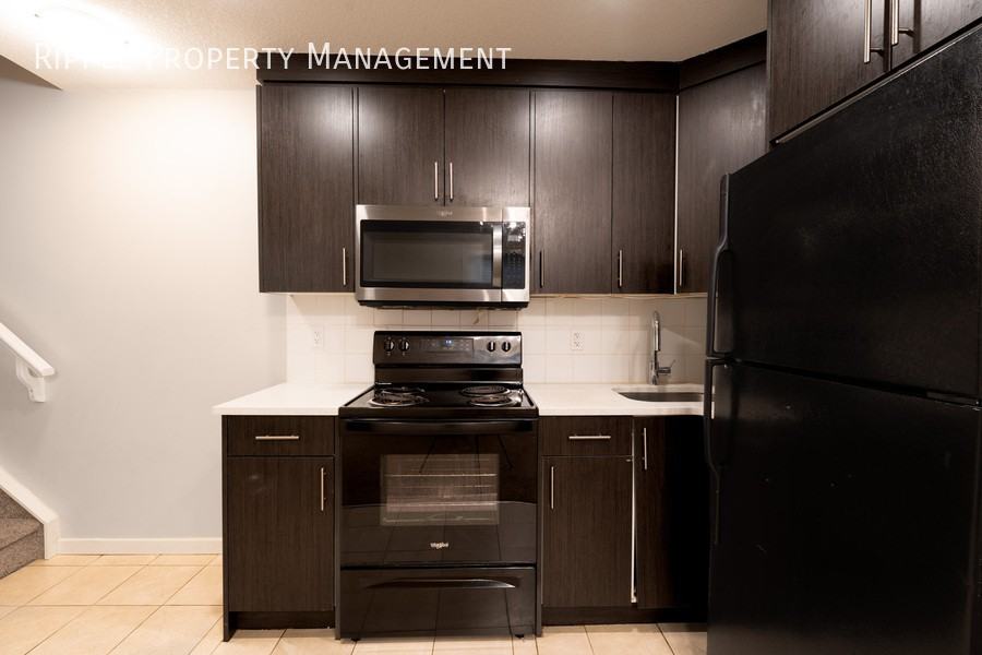 199 Cornerbrook Gate Ne Lowr - Photo 6 of 18