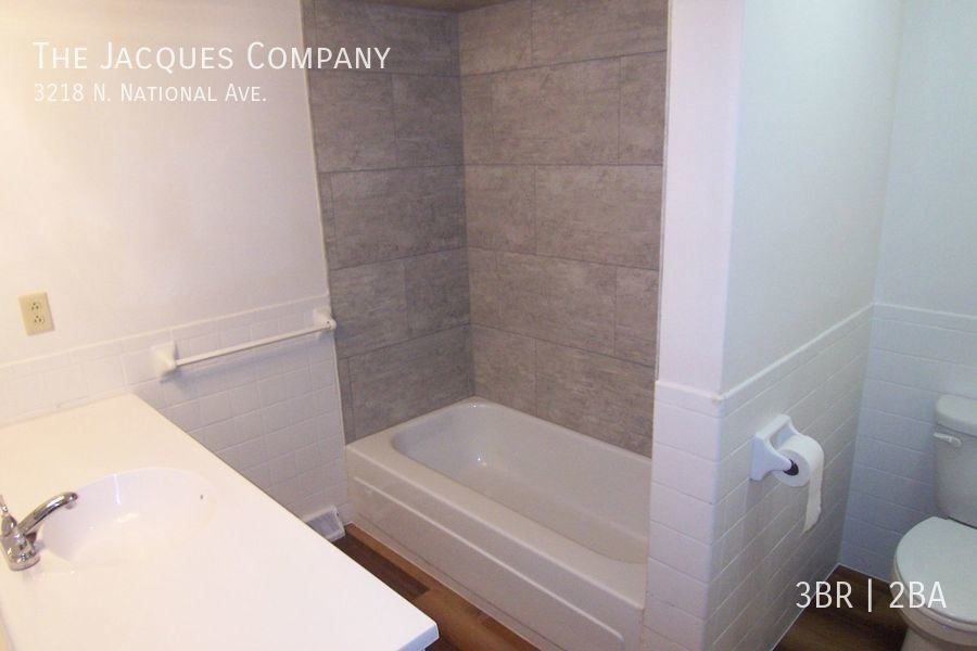 3218 N National Ave - Photo 5 of 11