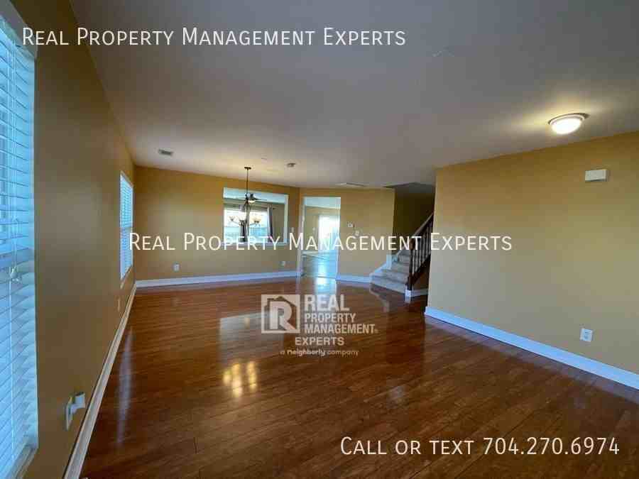 15750 Normans Landing Dr - Photo 7 of 22