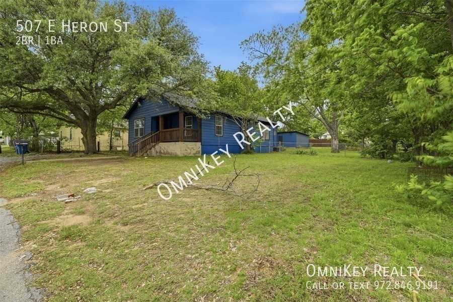 507 E Heron St - Photo 2 of 27
